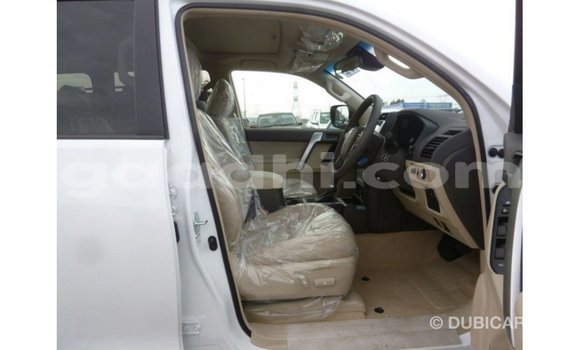 ይግዙ Imported Toyota Prado ነጭ መኪና በ Import - Dubai በ ሶማሊያ ይግዙ Imported Toyota Prado ነጭ መኪና በ Import - Dubai በ ሶማሊያ