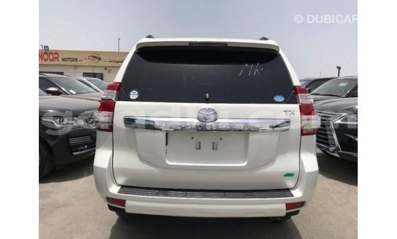 ይግዙ Imported Toyota Prado ነጭ መኪና በ Import - Dubai በ ሶማሊያ ይግዙ Imported Toyota Prado ነጭ መኪና በ Import - Dubai በ ሶማሊያ