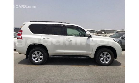 ይግዙ Imported Toyota Prado ነጭ መኪና በ Import - Dubai በ ሶማሊያ ይግዙ Imported Toyota Prado ነጭ መኪና በ Import - Dubai በ ሶማሊያ