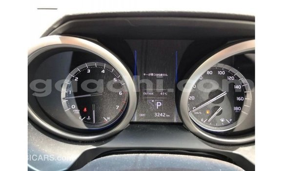 ይግዙ Imported Toyota Prado ነጭ መኪና በ Import - Dubai በ ሶማሊያ ይግዙ Imported Toyota Prado ነጭ መኪና በ Import - Dubai በ ሶማሊያ