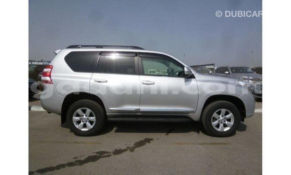 Acheter Import Voiture Toyota Prado Autre à Import - Dubai, Somalie Acheter Import Voiture Toyota Prado Autre à Import - Dubai, Somalie