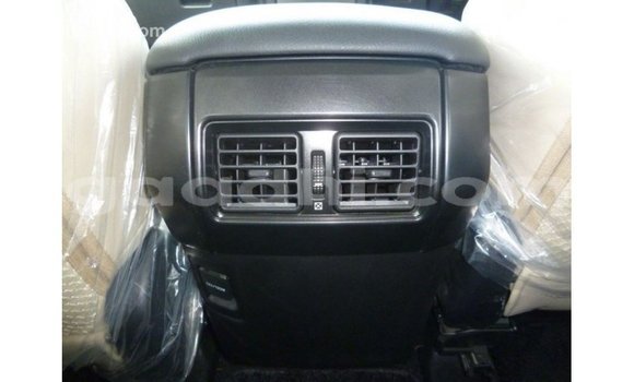 Acheter Import Voiture Toyota Prado Autre à Import - Dubai, Somalie Acheter Import Voiture Toyota Prado Autre à Import - Dubai, Somalie