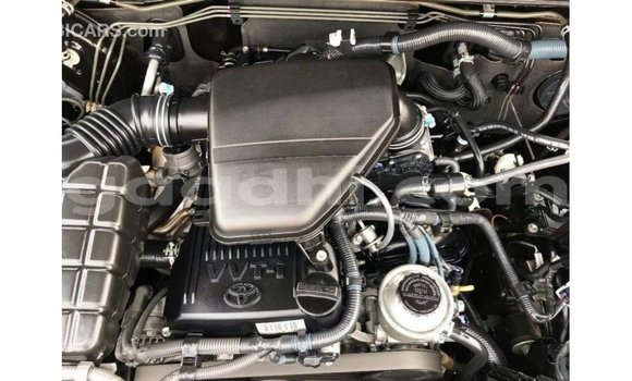 Acheter Import Voiture Toyota Prado Noir à Import - Dubai, Somalie Acheter Import Voiture Toyota Prado Noir à Import - Dubai, Somalie