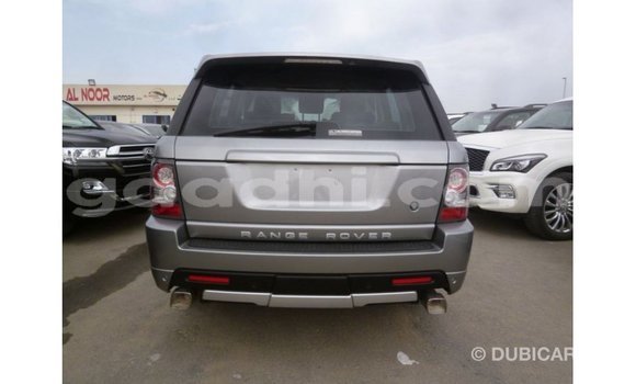 Acheter Import Voiture Land Rover Range Rover Autre à Import - Dubai, Somalie Acheter Import Voiture Land Rover Range Rover Autre à Import - Dubai, Somalie