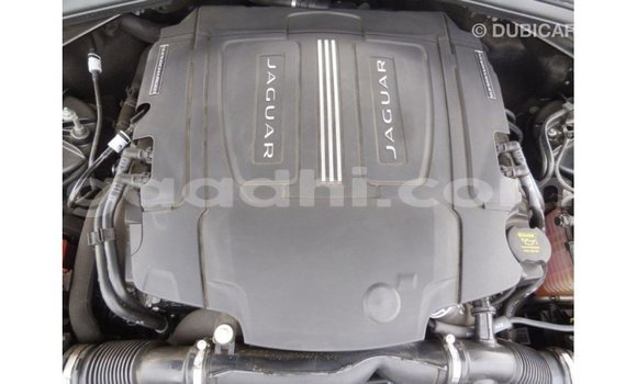 Acheter Import Voiture Jaguar F-Type Noir à Import - Dubai, Somalie Acheter Import Voiture Jaguar F-Type Noir à Import - Dubai, Somalie