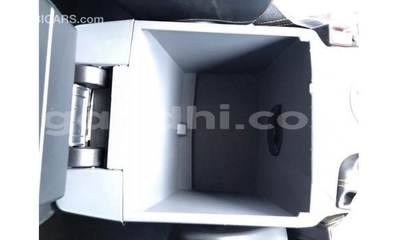 ይግዙ Imported Ford Ranger ነጭ መኪና በ Import - Dubai በ ሶማሊያ ይግዙ Imported Ford Ranger ነጭ መኪና በ Import - Dubai በ ሶማሊያ