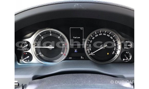 Acheter Import Voiture Toyota Land Cruiser Noir à Import - Dubai, Somalie Acheter Import Voiture Toyota Land Cruiser Noir à Import - Dubai, Somalie