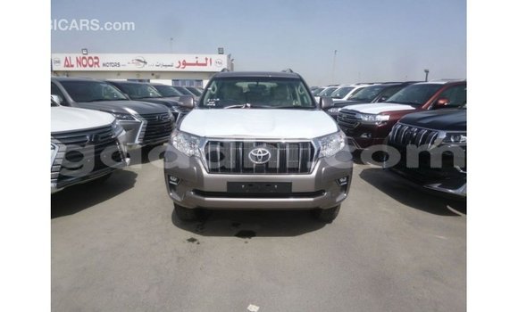 Acheter Import Voiture Toyota Prado Autre à Import - Dubai, Somalie Acheter Import Voiture Toyota Prado Autre à Import - Dubai, Somalie
