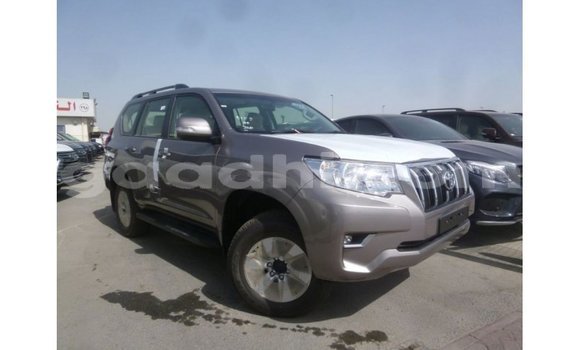 Acheter Import Voiture Toyota Prado Autre à Import - Dubai, Somalie Acheter Import Voiture Toyota Prado Autre à Import - Dubai, Somalie