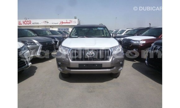 Acheter Import Voiture Toyota Prado Autre à Import - Dubai, Somalie Acheter Import Voiture Toyota Prado Autre à Import - Dubai, Somalie