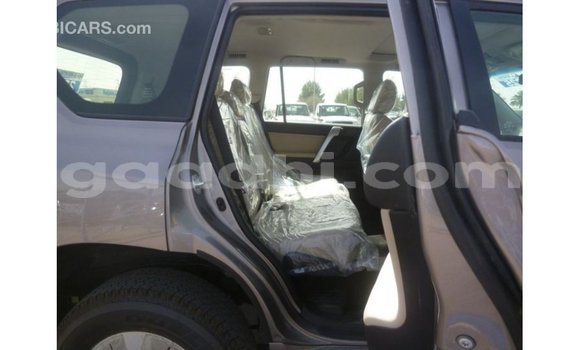 Acheter Import Voiture Toyota Prado Autre à Import - Dubai, Somalie Acheter Import Voiture Toyota Prado Autre à Import - Dubai, Somalie