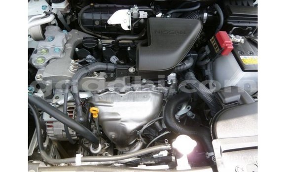 Acheter Import Voiture Nissan Fuga Blanc à Import - Dubai, Somalie Acheter Import Voiture Nissan Fuga Blanc à Import - Dubai, Somalie