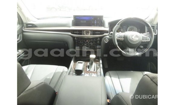 Acheter Import Voiture Lexus LX Autre à Import - Dubai, Somalie Acheter Import Voiture Lexus LX Autre à Import - Dubai, Somalie