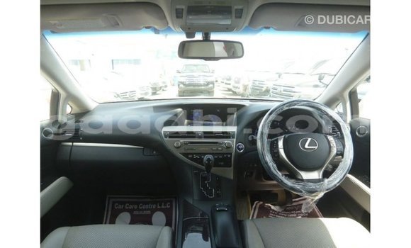 Acheter Import Voiture Lexus RX Blanc à Import - Dubai, Somalie Acheter Import Voiture Lexus RX Blanc à Import - Dubai, Somalie