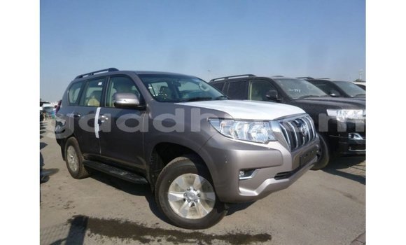 Acheter Import Voiture Toyota Prado Autre à Import - Dubai, Somalie Acheter Import Voiture Toyota Prado Autre à Import - Dubai, Somalie