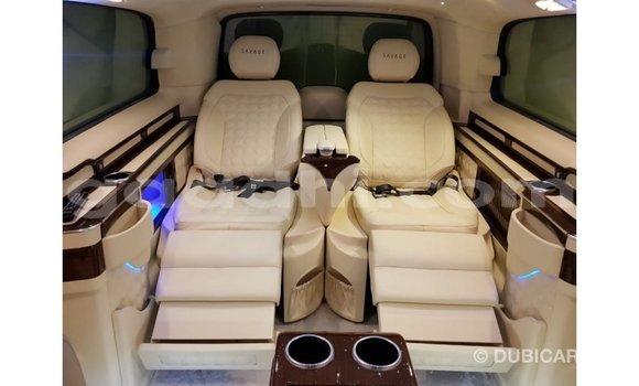 Imported Mercedes-Benz 250 Black Makiinaa iti Import - Dubai keessatti Somalia keessatti Imported Mercedes-Benz 250 Black Makiinaa iti Import - Dubai keessatti Somalia keessatti