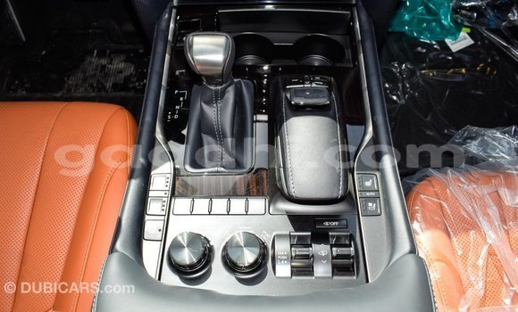 اشتري Imported Lexus LX آخر سيارة في Import - Dubai في الصومال اشتري Imported Lexus LX آخر سيارة في Import - Dubai في الصومال