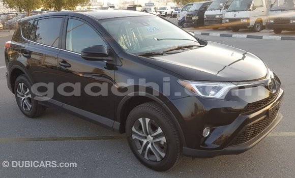 اشتري Imported Toyota HiAce أسود شاحنة في Import - Dubai في الصومال اشتري Imported Toyota HiAce أسود شاحنة في Import - Dubai في الصومال