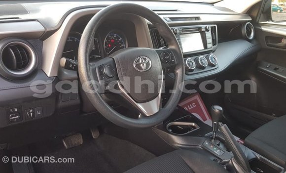 اشتري Imported Toyota HiAce أسود شاحنة في Import - Dubai في الصومال اشتري Imported Toyota HiAce أسود شاحنة في Import - Dubai في الصومال