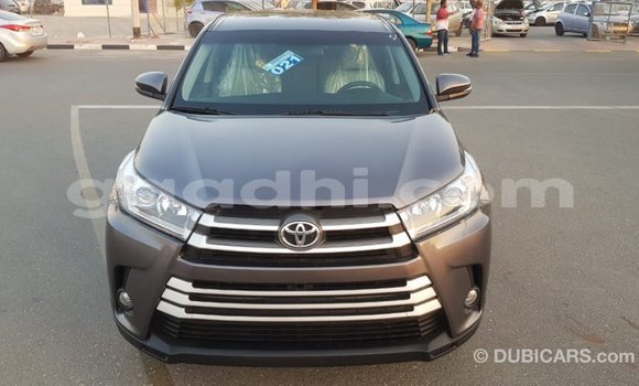 Buy Import Toyota Highlander Other Car in Import - Dubai in Somalia Buy Import Toyota Highlander Other Car in Import - Dubai in Somalia
