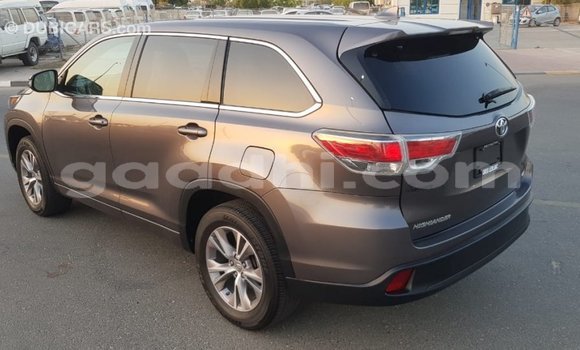 Buy Import Toyota Highlander Other Car in Import - Dubai in Somalia Buy Import Toyota Highlander Other Car in Import - Dubai in Somalia