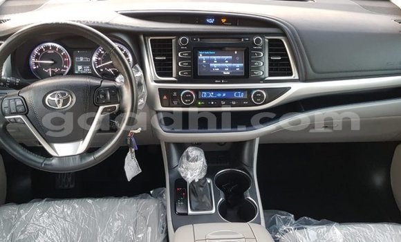 Buy Import Toyota Highlander Other Car in Import - Dubai in Somalia Buy Import Toyota Highlander Other Car in Import - Dubai in Somalia