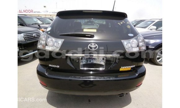 Acheter Import Voiture Toyota Harrier Noir à Import - Dubai, Somalie Acheter Import Voiture Toyota Harrier Noir à Import - Dubai, Somalie