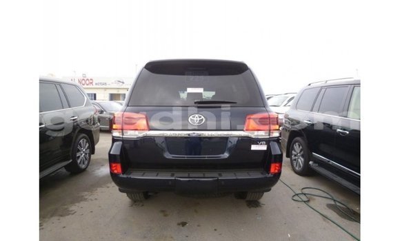 ይግዙ Imported Toyota Land Cruiser ሰማያዊ መኪና በ Import - Dubai በ ሶማሊያ ይግዙ Imported Toyota Land Cruiser ሰማያዊ መኪና በ Import - Dubai በ ሶማሊያ