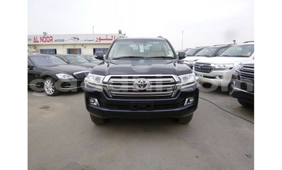 ይግዙ Imported Toyota Land Cruiser ሰማያዊ መኪና በ Import - Dubai በ ሶማሊያ ይግዙ Imported Toyota Land Cruiser ሰማያዊ መኪና በ Import - Dubai በ ሶማሊያ