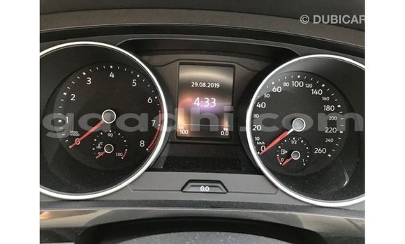 Acheter Import Voiture Volkswagen Tiguan Noir à Import - Dubai, Somalie Acheter Import Voiture Volkswagen Tiguan Noir à Import - Dubai, Somalie