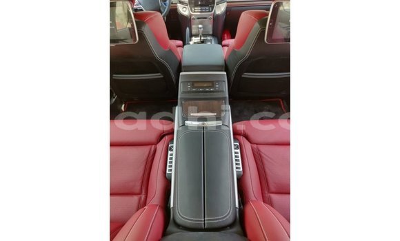 اشتري Imported Toyota Land Cruiser أسود سيارة في Import - Dubai في الصومال اشتري Imported Toyota Land Cruiser أسود سيارة في Import - Dubai في الصومال