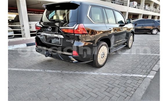 اشتري Imported Lexus LX أسود سيارة في Import - Dubai في الصومال اشتري Imported Lexus LX أسود سيارة في Import - Dubai في الصومال