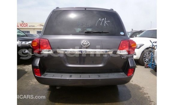 Acheter Import Voiture Toyota Land Cruiser Autre à Import - Dubai, Somalie Acheter Import Voiture Toyota Land Cruiser Autre à Import - Dubai, Somalie