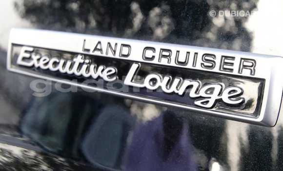 اشتري Imported Toyota Land Cruiser أسود سيارة في Import - Dubai في الصومال اشتري Imported Toyota Land Cruiser أسود سيارة في Import - Dubai في الصومال