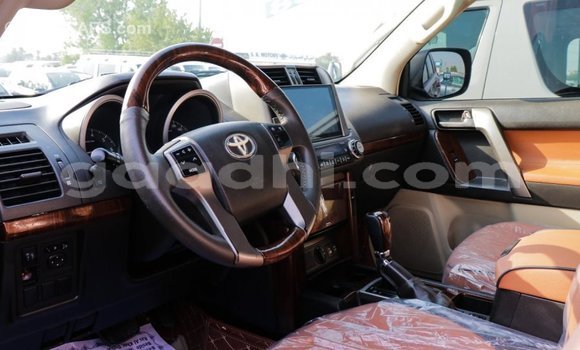 Imported Toyota Prado Red Makiinaa iti Import - Dubai keessatti Somalia keessatti Imported Toyota Prado Red Makiinaa iti Import - Dubai keessatti Somalia keessatti