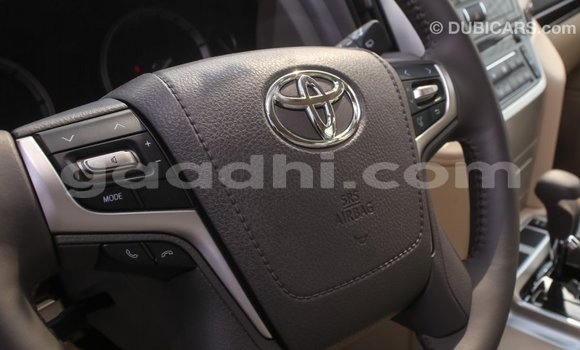 Imported Toyota Land Cruiser Other Makiinaa iti Import - Dubai keessatti Somalia keessatti Imported Toyota Land Cruiser Other Makiinaa iti Import - Dubai keessatti Somalia keessatti