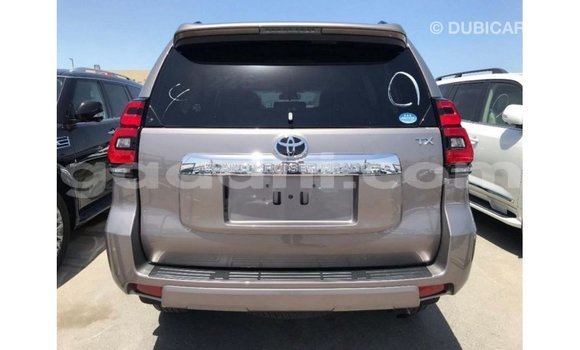 ይግዙ Imported Toyota Prado ብናማ መኪና በ Import - Dubai በ ሶማሊያ ይግዙ Imported Toyota Prado ብናማ መኪና በ Import - Dubai በ ሶማሊያ
