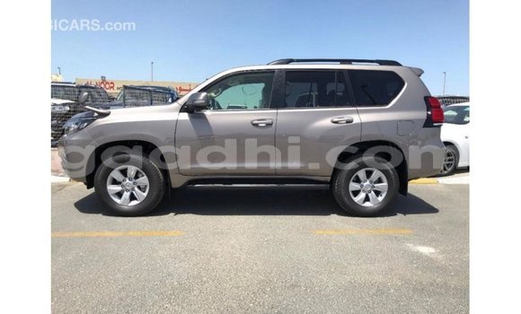 ይግዙ Imported Toyota Prado ብናማ መኪና በ Import - Dubai በ ሶማሊያ ይግዙ Imported Toyota Prado ብናማ መኪና በ Import - Dubai በ ሶማሊያ