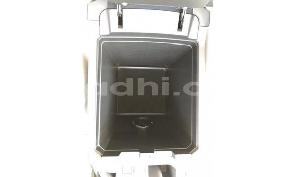 ይግዙ Imported Toyota Prado ጥቁር መኪና በ Import - Dubai በ ሶማሊያ ይግዙ Imported Toyota Prado ጥቁር መኪና በ Import - Dubai በ ሶማሊያ