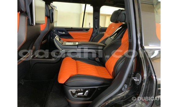 اشتري Imported Lexus LX أسود سيارة في Import - Dubai في الصومال اشتري Imported Lexus LX أسود سيارة في Import - Dubai في الصومال