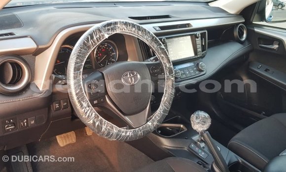Buy Import Toyota HiAce Blue Truck in Import - Dubai in Somalia Buy Import Toyota HiAce Blue Truck in Import - Dubai in Somalia