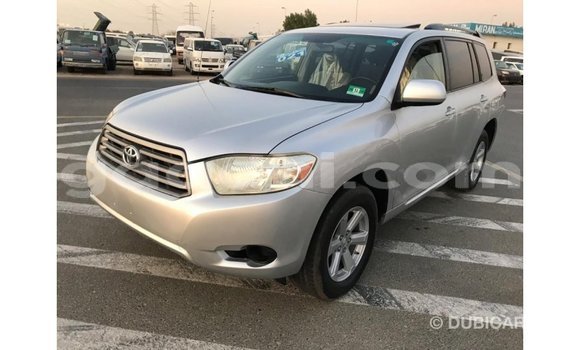 اشتري Imported Toyota Highlander آخر سيارة في Import - Dubai في الصومال اشتري Imported Toyota Highlander آخر سيارة في Import - Dubai في الصومال