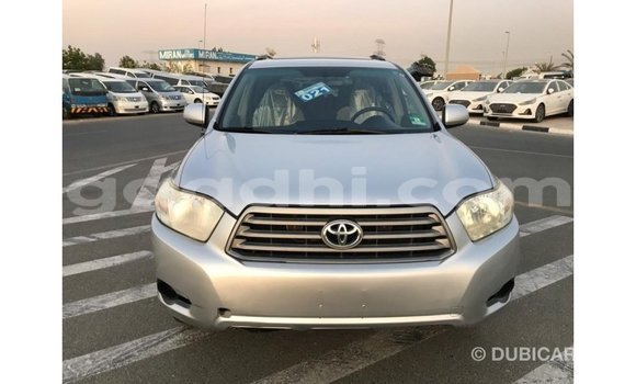 اشتري Imported Toyota Highlander آخر سيارة في Import - Dubai في الصومال اشتري Imported Toyota Highlander آخر سيارة في Import - Dubai في الصومال