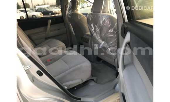 اشتري Imported Toyota Highlander آخر سيارة في Import - Dubai في الصومال اشتري Imported Toyota Highlander آخر سيارة في Import - Dubai في الصومال