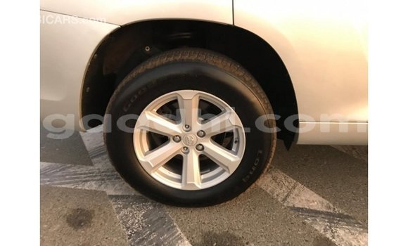 اشتري Imported Toyota Highlander آخر سيارة في Import - Dubai في الصومال اشتري Imported Toyota Highlander آخر سيارة في Import - Dubai في الصومال