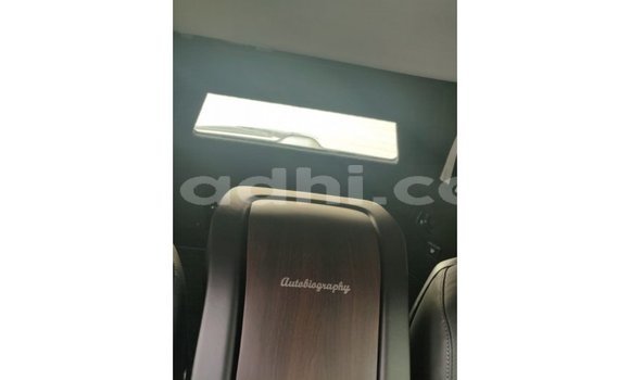 Imported Toyota Land Cruiser Black Makiinaa iti Import - Dubai keessatti Somalia keessatti Imported Toyota Land Cruiser Black Makiinaa iti Import - Dubai keessatti Somalia keessatti