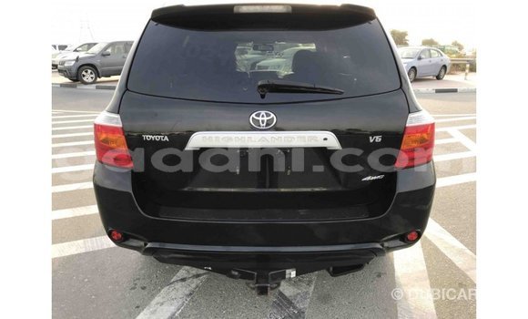 اشتري Imported Toyota Highlander أسود سيارة في Import - Dubai في الصومال اشتري Imported Toyota Highlander أسود سيارة في Import - Dubai في الصومال