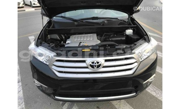 Buy Import Toyota Highlander Black Car in Import - Dubai in Somalia Buy Import Toyota Highlander Black Car in Import - Dubai in Somalia