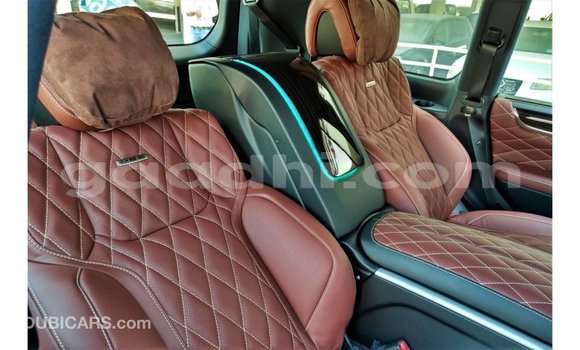 Imported Lexus LX Black Makiinaa iti Import - Dubai keessatti Somalia keessatti Imported Lexus LX Black Makiinaa iti Import - Dubai keessatti Somalia keessatti