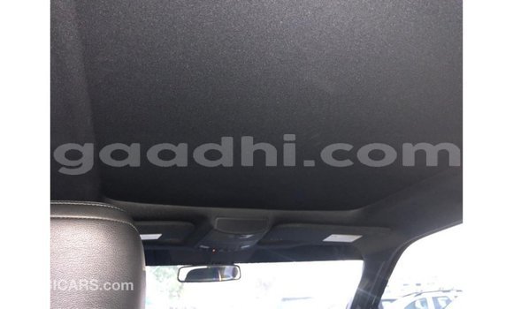 اشتري Imported Ford V8 أبيض سيارة في Import - Dubai في الصومال اشتري Imported Ford V8 أبيض سيارة في Import - Dubai في الصومال